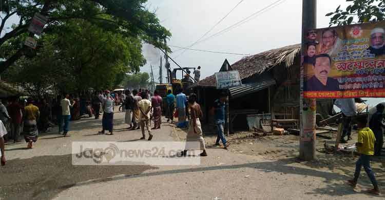 বাগেরহাটে দুই শতাধিক ব্যবসা প্রতিষ্ঠান উচ্ছেদ