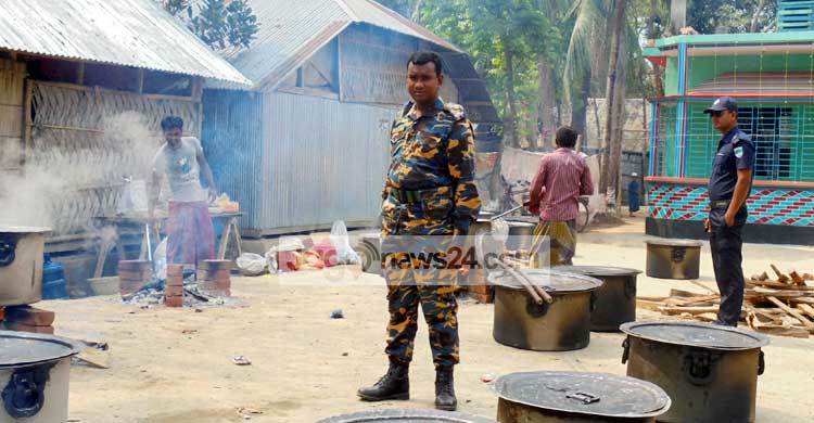 বাগেরহাটে পুলিশি পাহারায় বিয়ে সম্পন্ন