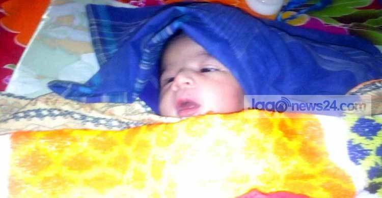 মেয়ে হওয়ায় শিশুটিকে রেখে গেছে বাবা মা!