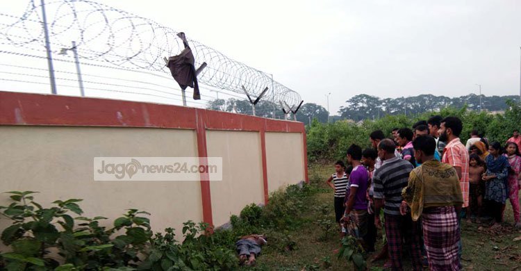 সীমান্ত থেকে মরদেহটি নিয়ে গেছে ভারতীয় পুলিশ
