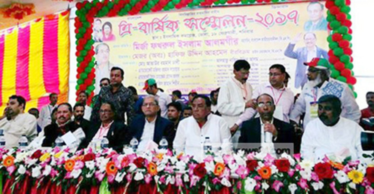 জনগণ সুষ্ঠু নিরপেক্ষ নির্বাচন চায় : ফখরুল