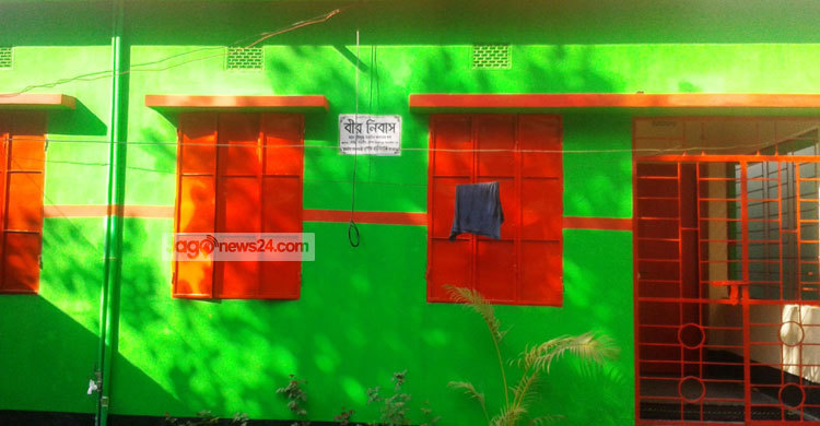 মির্জাপুরে ১৩ মুক্তিযোদ্ধা পরিবার পেল ‘বীর নিবাস’