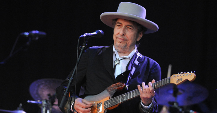 Bob Dylan finally delivers his Nobel Prize lecture