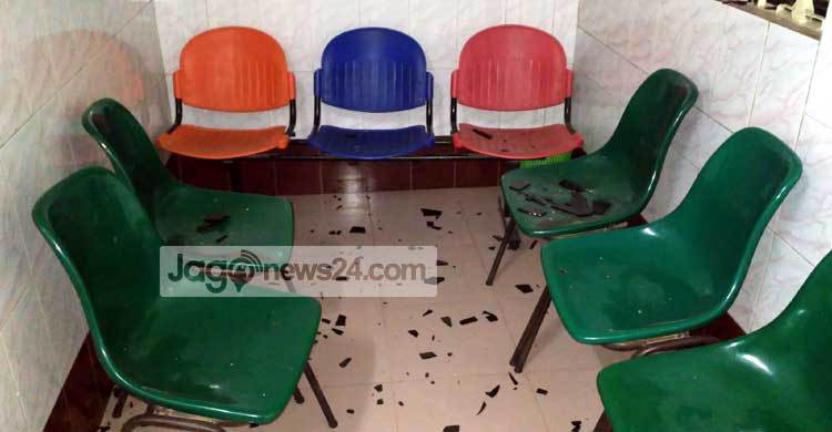 ব্রাহ্মণবাড়িয়ায় রোগী মৃত্যুর ঘটনায় ক্লিনিক ভাঙচুর