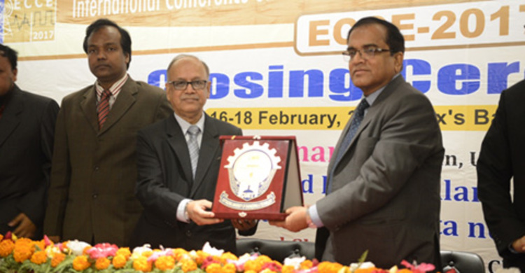 ‘বাংলাদেশই বিদেশি শিক্ষার্থীদের স্কলারশিপ দেবে’