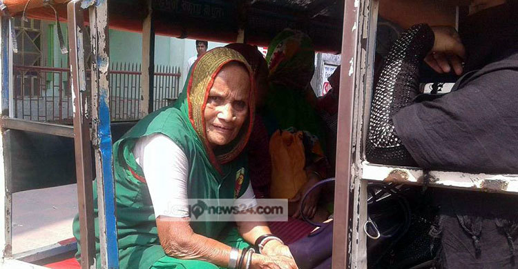 ‘পেডের ক্ষুধা তো আর মে দিবস বুঝে না’