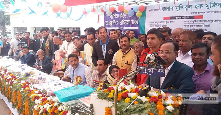 ১৬ কোটি মানুষের ভাগ্যোন্নয়নে কাজ করছে সরকার