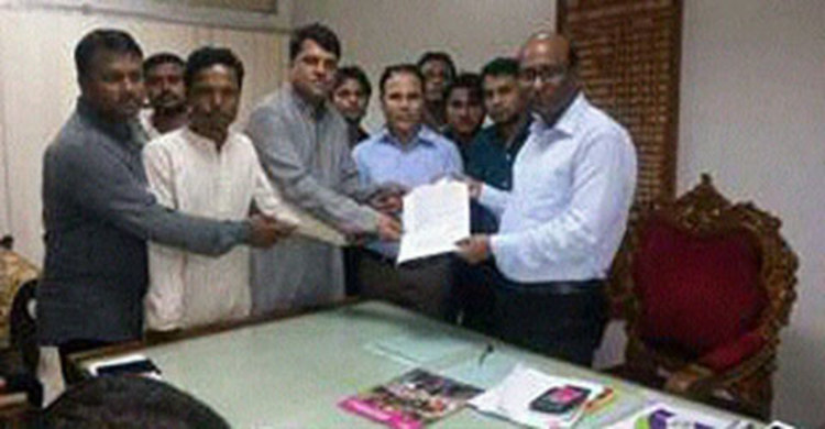 দুঃস্থদের জীবন পাল্টে দিতে পারে পল্লী সঞ্চয় ব্যাংক