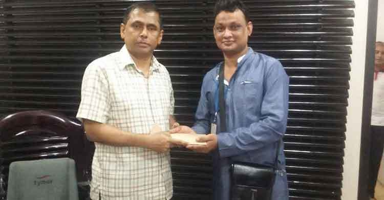 এতিমখানার ওজু-গোসলখানা নির্মাণে দানের হাত বাড়ালেন ডিসি নাজমুল