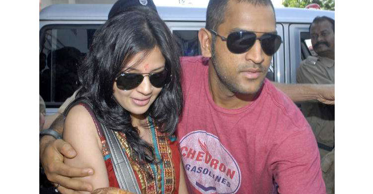 Multi-crore fraud case: FIR filed against Sakshi Dhoni