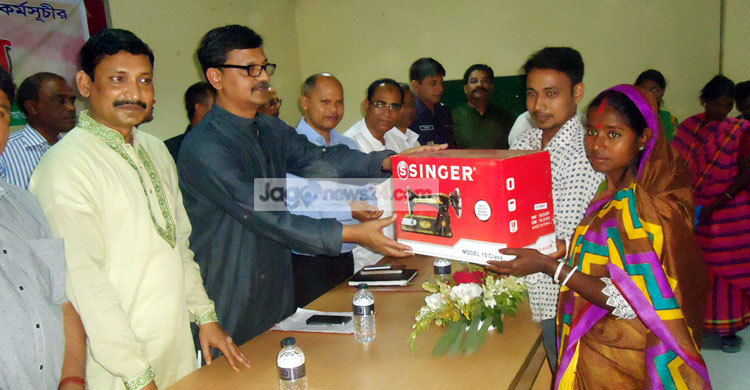 গ্রামীণ অর্থনীতি শক্তিশালী হলে দেশ সমৃদ্ধ হবে