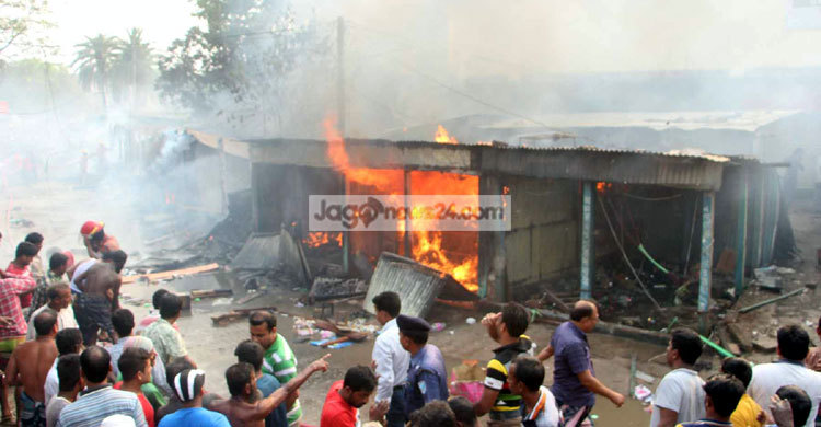 ফরিদপুরে অগ্নিকাণ্ডে ২ কোটি টাকার ক্ষতি