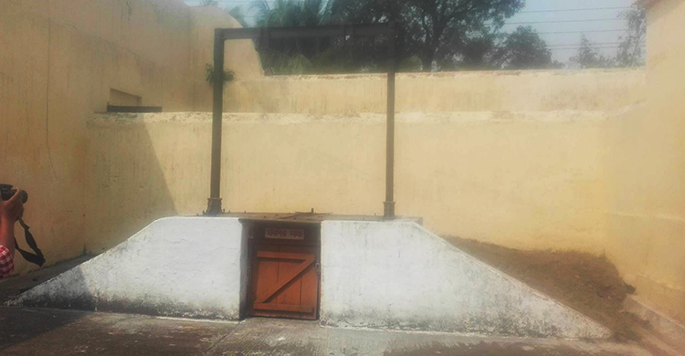 উন্মুক্ত হচ্ছে না সাকা-মুজাহিদের ফাঁসির মঞ্চ!