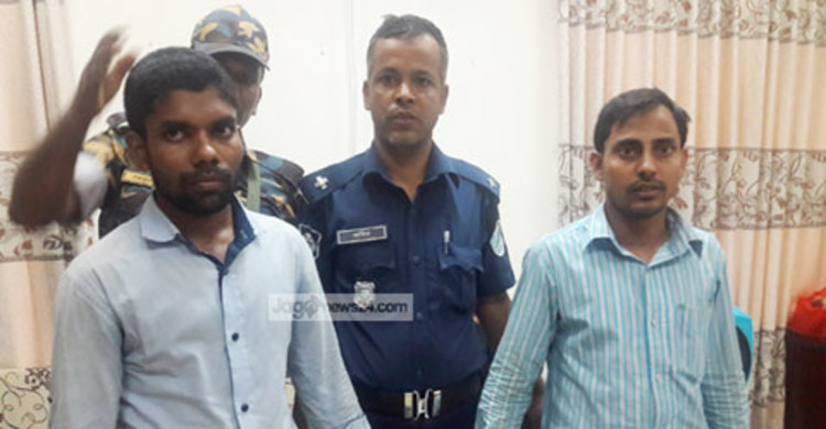 প্রক্সি পরীক্ষা দিতে গিয়ে দুই যুবক শ্রীঘরে