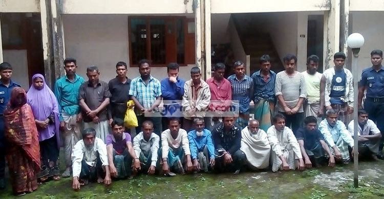 হবিগঞ্জে মহিলাসহ গ্রেফতার ৩০