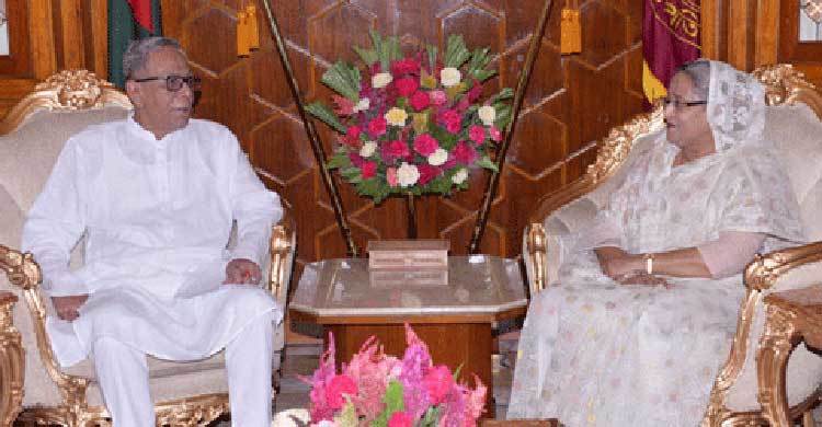 PM calls on President at Bangabhaban 