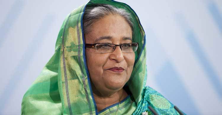 PM urges judges, lawyers to be more humanitarian to litigants