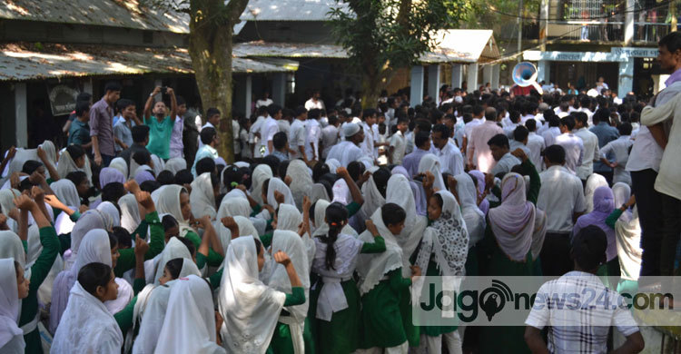 হবিগঞ্জে শিক্ষার্থী-পুলিশ সংঘর্ষে গুলিবিদ্ধসহ আহত ২০