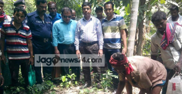 সাবেক স্ত্রীর বিরুদ্ধে সন্তান হত্যা মামলা