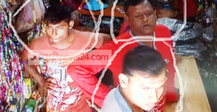 সিসি ক্যামেরা বাঁচিয়ে দিল ব্যবসায়ীকে