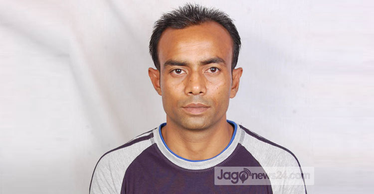 কুড়িয়ে পাওয়া টাকা ফেরত দিয়ে বিড়ম্বনায় রেজা