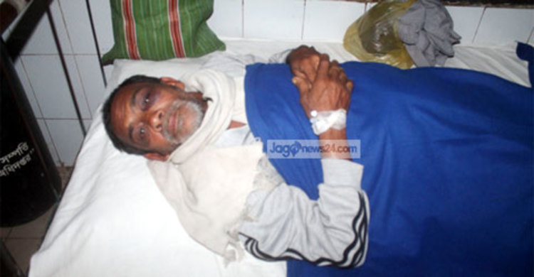 ঝিনাইদহে ফের ছেলেসহ মুক্তিযোদ্ধাকে পিটিয়ে জখম