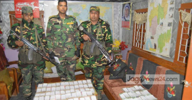 ইউপিডিএফ নেতার বাড়ি থেকে ৮০ লাখ টাকা উদ্ধার