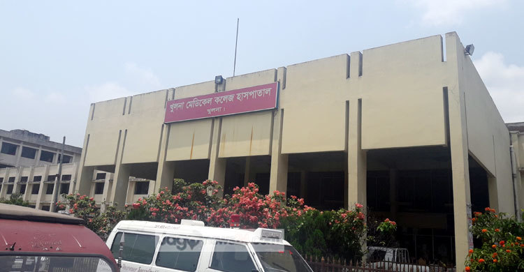 খুলনা মেডিকেলে দালালের দৌরাত্ম্য
