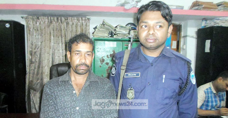 শিশুকে ধর্ষণ চেষ্টা : লক্ষ্মীপুরে যুবক গ্রেফতার