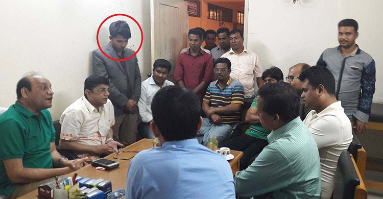 কমলনগরে চিকিৎসক লাঞ্ছিত : ক্ষমা চেয়ে ছাত্রলীগ নেতার পার