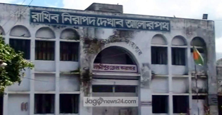 জেলারের বিরুদ্ধে ঘুষ গ্রহণের অভিযোগে মামলা