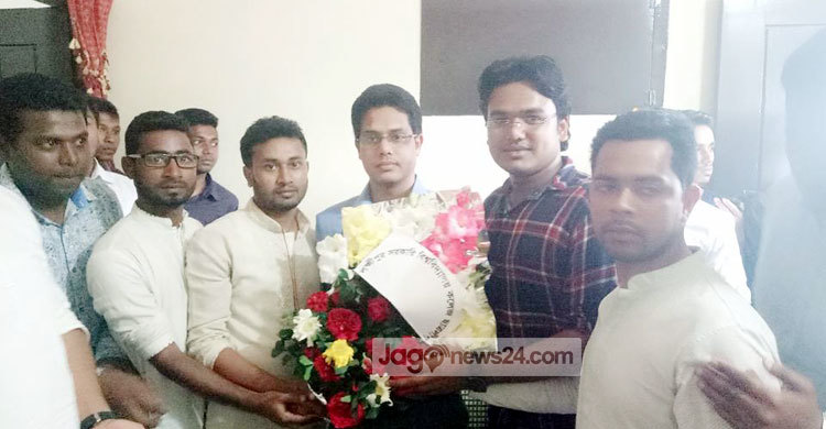 তরুণ প্রজন্মকে বাঁচাতে মাদকের বিরুদ্ধে যুদ্ধ ঘোষণা করতে হবে