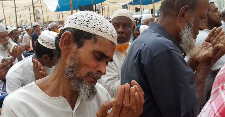 লক্ষ্মীপুরে শেষ হলো তিন দিনের ইজতেমা