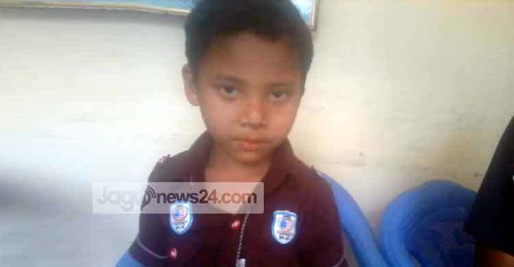 শিশুটি কার?