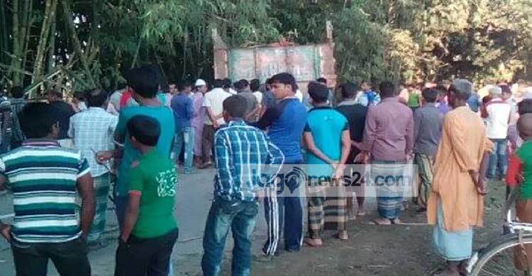 Truck kills 2 in Pathgram