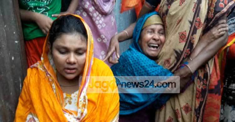 পরকীয়ার কারণে স্বামী খুন : স্ত্রী পলাতক