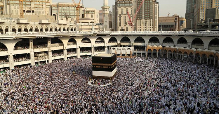 Qatari pilgrims harassed in Mecca Grand Mosque
