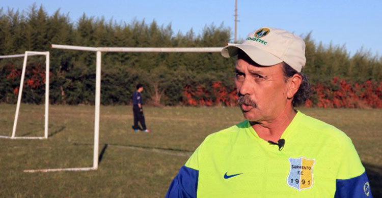 Lionel Messi’s first coach dies in Argentina