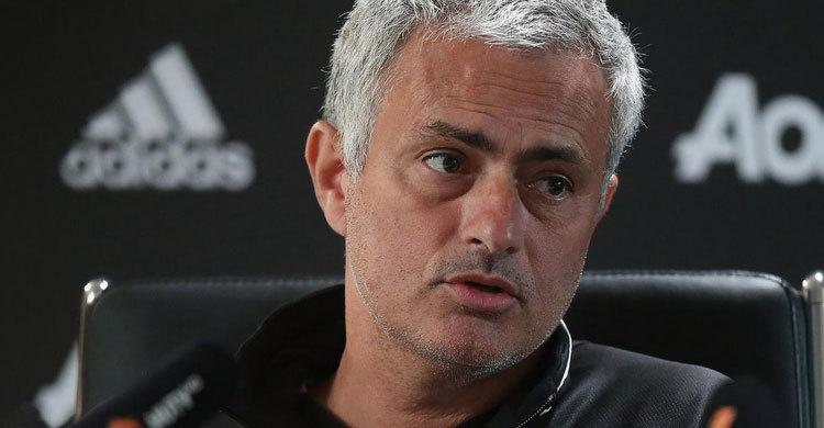 Mourinho wants war, not football: Xavi