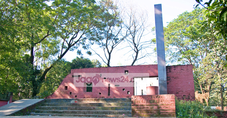 মুন্সীগঞ্জ হানাদার মুক্ত হয়েছিল আজ