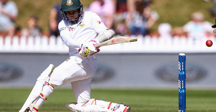 Mushfiq hits 4th Test hundred