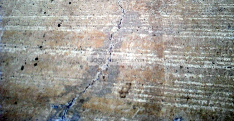 উদ্বোধনের আগেই চিত্রা নদীর সেতুতে ফাটল