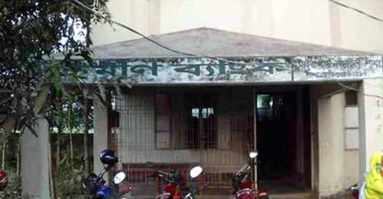 অস্ত্রের মুখে গ্রামীণ ব্যাংকে ডাকাতি 