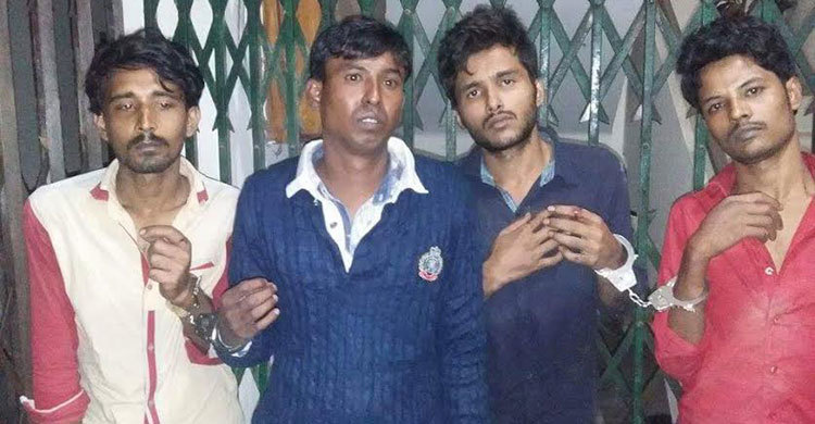 ফতুল্লায় ৮ ছিনতাইকারীর কারাদণ্ড