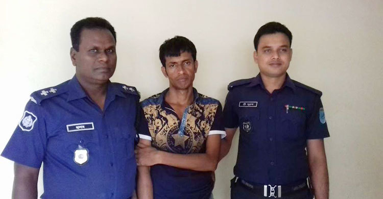 ফতুল্লায় ইয়াবাসহ মাদক ব্যবসায়ী গ্রেফতার