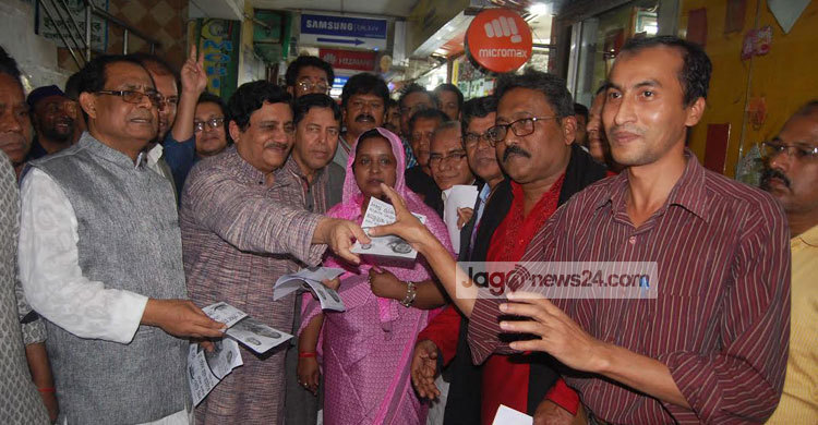 আইভীকে নিয়ে শামীম ওসমান অনুসারীদের গণসংযোগ  