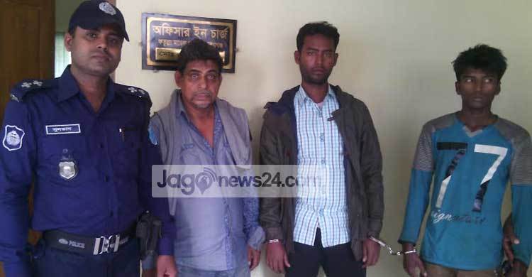 ১৫ হাজার টি-শার্ট চুরি : দুইজনের স্বীকারোক্তি