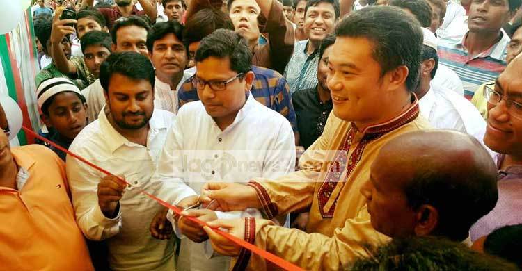 গ্রামেও পৌঁছে দেয়া হবে প্রযুক্তি সেবা