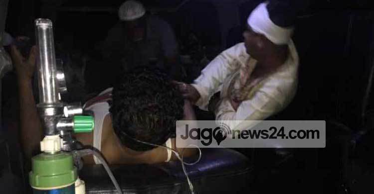 ডাকাতের হামলায় দুই পৌর কাউন্সিলরসহ আহত ৪