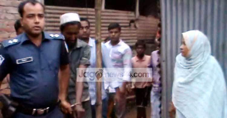 নেত্রকোনায় মন্দিরে আগুন দেয়ার সময় আটক ১